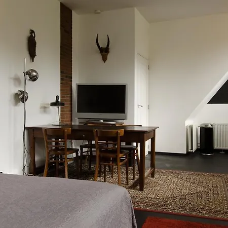 Loft 013 Τίλμπουργκ